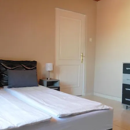 Silence Apartment